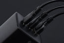 Der USB-C zu USB-C Kabel von Blue Star bietet eine flexible Länge von 1 Meter und unterstützt eine Leistung von bis zu 60W. Ideal für schnelles Laden und Datenübertragungen, vereint es Funktionalität und modernes Design in einem eleganten schwarzen Finish.