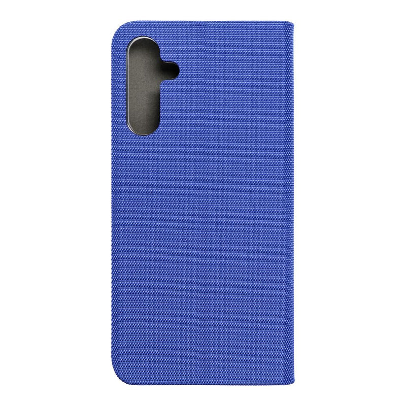 Schützen Sie Ihr Samsung Galaxy A15 mit Stil! Unsere blaue Handytasche bietet nicht nur optimalen Schutz für Ihr 4G oder 5G Modell, sondern verleiht Ihrem Smartphone auch ein elegantes Aussehen. Mit leichtem Zugriff auf alle Tasten und Anschlüsse ist diese Tasche der perfekte Begleiter für Ihren mobilen Alltag.
