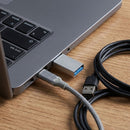 Der USB Adapter von Blue Star ermöglicht die einfache Verbindung von Geräten mit USB A 3.0 zu Type C. Er eignet sich sowohl für das Laden als auch für den Datenaustausch und ist die ideale Lösung für mehr Flexibilität beim Anschluss von Geräten.