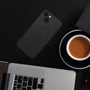 **Neues Silicone Mag Cover für Apple iPhone 17**: Optimaler Schutz, stilvolles Design! Kompatibel mit MagSafe, unterstützt induktives Laden. Hochwertiges Silikon, sicherer Halt. Jetzt verfügbar!