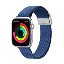 Entdecken Sie das stylische Stoff Uhrenarmband von Dux Ducis für Apple Watch 7/6/SE/5/4/3/2 (41/40/38 mm) in Blau. Dieses elegante und funktionale Accessoire bietet optimalen Tragekomfort und passt perfekt zu jedem Outfit!
