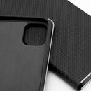 Die Schutzhülle für das Apple iPhone 7 / 8 / SE 2020 / SE 2022 bietet nicht nur optimalen Schutz, sondern auch ein modernes, stylisches Design. Mit ihrer hochwertigen Verarbeitung und der rutschfesten Oberfläche sorgt sie für einen sicheren Halt und schützt das Gerät vor Stößen und Kratzern. Ideal für den Alltag!