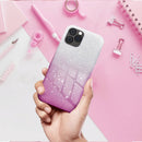 Kaufen Sie jetzt das Shining Case für Ihr Apple iPhone 15! Ein funkelndes Design trifft auf robusten Schutz. Optimale Passform, leicht & stylisch. Perfekter Schutz für Bildschirm & Kamera. Wählen Sie Ihr Lieblingsdesign!