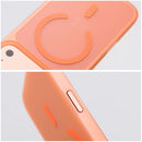 Die orangene Schutzhülle für das Honor 600 Lite bietet nicht nur einen stylischen Look, sondern auch sicheren Schutz vor Stößen und Kratzern. Ihre transparente Rückseite lässt das Design des Smartphones durchscheinen, während der kontrastierende orangefarbene Rahmen einen modernen Akzent setzt. Ideal für alle, die Funktionalität und Stil kombinieren möchten!