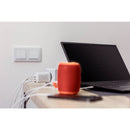 Der FORCELL F-ENERGY GaN TFK-TC-65WPD ist ein kompakter und leistungsstarker Reiseladegerät mit moderner GaN-Technologie. Er bietet zwei USB-C-Anschlüsse und einen USB-A-Anschluss, unterstützt Power Delivery (PD) und Quick Charge 4.0 (QC4.0) für schnelles Laden mit bis zu 65 Watt. Ideal für unterwegs, kompatibel mit vielen Geräten und in einem eleganten Weiß gehalten.