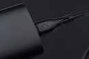 Der USB-C zu USB-C Kabel von Blue Star bietet eine flexible Länge von 1 Meter und unterstützt eine Leistung von bis zu 60W. Ideal für schnelles Laden und Datenübertragungen, vereint es Funktionalität und modernes Design in einem eleganten schwarzen Finish.