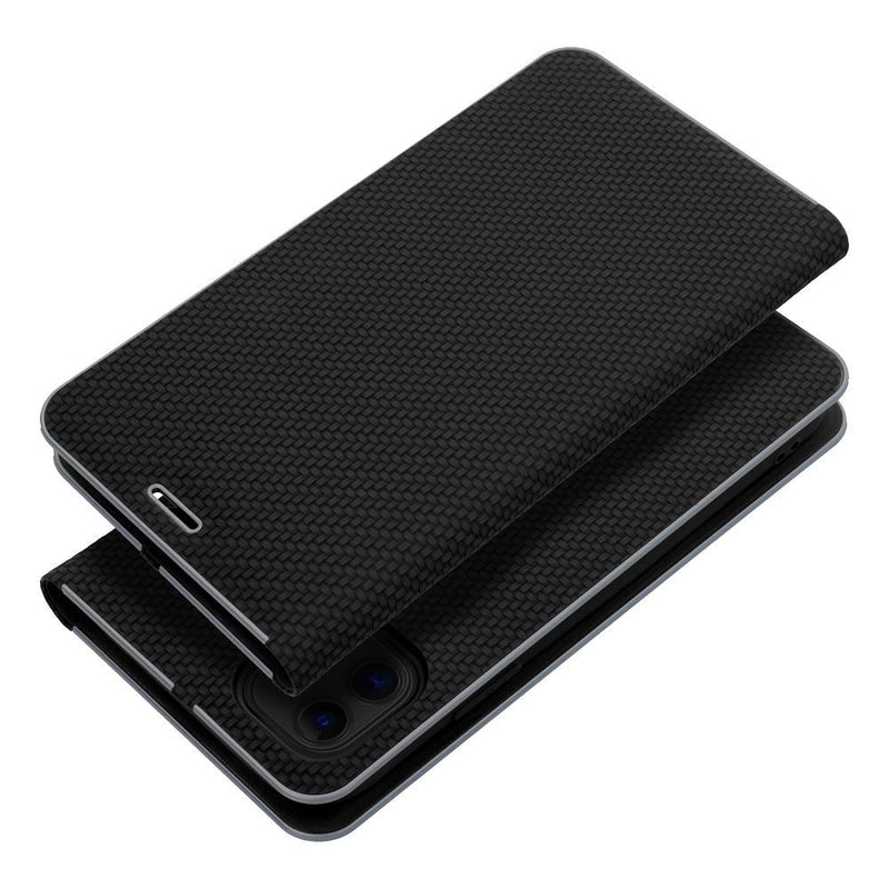 Schützen und verschönern Sie Ihr Apple iPhone 16 Pro mit unserem eleganten Case. Hochwertiger Metallrahmen, weiches Wildleder-Innenfutter & flexible Silikonhalterung garantieren optimalen Schutz und Komfort. Ideal für stilbewusste iPhone-Nutzer!