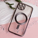 Mit dieser eleganten Schutzhülle in Schwarz für das Apple iPhone 17 Pro Max / iPhone 18 Pro Max erhält Ihr Gerät nicht nur optimalen Schutz, sondern auch einen modernen Look. Das durchdachte Design ermöglicht einfachen Zugriff auf alle Anschlüsse und bietet gleichzeitig eine sichere Passform. Perfekt für stilbewusste Nutzer!