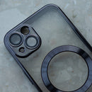 Mit dieser eleganten Schutzhülle in Schwarz für das Apple iPhone 17 Pro Max / iPhone 18 Pro Max erhält Ihr Gerät nicht nur optimalen Schutz, sondern auch einen modernen Look. Das durchdachte Design ermöglicht einfachen Zugriff auf alle Anschlüsse und bietet gleichzeitig eine sichere Passform. Perfekt für stilbewusste Nutzer!