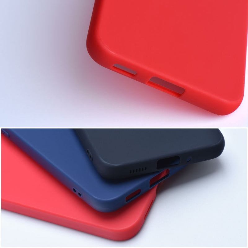 Optimieren Sie Ihr Apple iPhone 17 Pro Max mit der Forcell Soft Hülle. Passgenaues Design, Schutz vor Kratzern, elegantes mattschwarzes Finish. Funktionen bleiben zugänglich.
