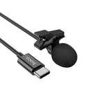 Das abgebildete Telefonmikrofon mit USB-Typ-C-Anschluss eignet sich ideal für klare Audioaufzeichnungen unterwegs. Dank des kompakten Designs und der einfachen Plug-and-Play-Funktionalität verbessert es die Klangqualität für Podcasts, Interviews oder Videoanrufe direkt über kompatible Smartphones oder Geräte.