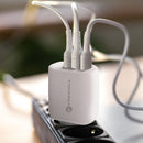 Der FORCELL F-ENERGY GaN TFK-TC-65WPD ist ein kompakter und leistungsstarker Reiseladegerät mit moderner GaN-Technologie. Er bietet zwei USB-C-Anschlüsse und einen USB-A-Anschluss, unterstützt Power Delivery (PD) und Quick Charge 4.0 (QC4.0) für schnelles Laden mit bis zu 65 Watt. Ideal für unterwegs, kompatibel mit vielen Geräten und in einem eleganten Weiß gehalten.