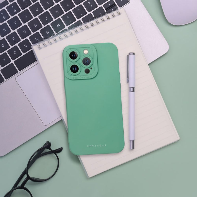 Schützen Sie Ihr Samsung Galaxy A56 stilvoll mit der Roar Luna Hülle. Diese passgenaue, flexible und robuste TPU-Hülle bietet erstklassigen Schutz und modernes Design. Jetzt entdecken!