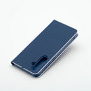 Schützen Sie Ihr Samsung Galaxy A56 stilvoll mit unserem eleganten Case! Es vereint robusten Metallrahmen, weiches Wildleder innen und einen elastischen Silikonhandgriff. Genießen Sie sicheren Halt und Zugriff auf alle Funktionen. Ideal für modernes Design und optimalen Schutz!