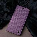 Schutzhülle für das Xiaomi Redmi Note 15 Pro 5G in ansprechendem Violett. Mit ihrem eleganten, strukturierten Design bietet sie nicht nur Schutz, sondern verleiht dem Smartphone auch einen modischen Look. Ideal für alle, die Stil und Sicherheit kombinieren möchten.
