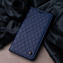 Die elegante Handytasche für das Samsung Galaxy A57 5G in Blau bietet perfekten Schutz und stilvolles Design. Mit einer attraktiven Oberflächenstruktur und praktischen Funktionen ist sie der ideale Begleiter für dein Smartphone.