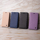 Schutzhülle für das Xiaomi Redmi Note 15 Pro 5G in ansprechendem Violett. Mit ihrem eleganten, strukturierten Design bietet sie nicht nur Schutz, sondern verleiht dem Smartphone auch einen modischen Look. Ideal für alle, die Stil und Sicherheit kombinieren möchten.