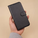 Die schwarze Schutzhülle für das Motorola Moto G15, Moto G15 Power, Moto G17 und Moto G17 Power bietet optimalen Schutz und ein elegantes Design. Sie schützt vor Kratzern und Stößen, während alle Tasten und Anschlüsse weiterhin leicht zugänglich bleiben. Ideal für den Alltag!