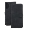 Die elegante Handytasche für das Samsung Galaxy A56 5G in Schwarz bietet optimalen Schutz und einen stilvollen Look. Sie vereint Funktionalität und modernes Design, perfekt für den täglichen Gebrauch. Mit robustem Material und einem praktischen Verschluss ist Ihr Smartphone sicher verwahrt.
