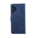 Schütze dein Xiaomi Redmi A5 Global stilvoll mit dieser blauen Schutzhülle. Sie bietet perfekten Schutz und eine elegante Optik, ideal für den täglichen Gebrauch. Die präzisen Ausschnitte gewährleisten einfachen Zugriff auf alle Anschlüsse und Funktionen.