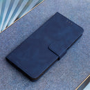 Schütze dein Xiaomi Redmi A5 Global stilvoll mit dieser blauen Schutzhülle. Sie bietet perfekten Schutz und eine elegante Optik, ideal für den täglichen Gebrauch. Die präzisen Ausschnitte gewährleisten einfachen Zugriff auf alle Anschlüsse und Funktionen.
