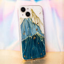 Entdecken Sie das Gold Glam Cover für das Apple iPhone 11! Diese elegante Hülle vereint Stil und Schutz mit hochwertigen TPU-Schichten. Optimaler Schutz vor Kratzern und Stößen, einfache Bedienung aller Funktionen. Perfekt für jeden Tag!