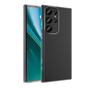 Die transparente Handytasche für das Samsung Galaxy S22 Ultra 5G bietet perfekten Schutz und erhält gleichzeitig das elegante Design des Phones. Mit präzisen Ausschnitten für Kamera und Anschlüsse ist sie ideal für alle, die Funktionalität und Stil suchen.
