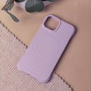 Die violette Schutzhülle für das Apple iPhone 13 Pro bietet nicht nur einen stilvollen Look, sondern auch optimalen Schutz. Mit ihrem griffigen Design und der weichen Oberfläche fühlt sie sich angenehm in der Hand an und schützt Ihr Smartphone vor Kratzern und Stößen. Perfekt für alle, die ihr Gerät sicher und trendy halten möchten!