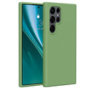 Die grüne Handytasche für das Samsung Galaxy S24 Ultra kombiniert stilvolles Design mit zuverlässigem Schutz. Sie passt perfekt und schützt Ihr Gerät vor Kratzern und Stößen, während der lebendige Farbton Akzente setzt. Ideal für alle, die Funktionalität und Ästhetik schätzen!