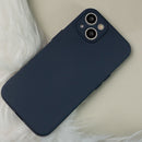 Schutzhülle für das Motorola Moto G37 in Blau: Diese stylische und robuste Hülle schützt Ihr Smartphone effektiv vor Kratzern und Stößen. Das moderne Design sorgt dafür, dass Ihr Gerät nicht nur sicher, sondern auch attraktiv aussieht. Ideal für den täglichen Gebrauch!