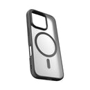 Die schwarze Schutzhülle für das Apple iPhone 16 Pro bietet optimalen Schutz und ein modernes Design. Sie kombiniert eleganten Look mit Funktionalität und ermöglicht eine nahtlose Nutzung aller Funktionen des Geräts. Mit der integrierten MagSafe-Technologie ist das Zubehör mühelos anbringbar. Ideal für alle, die Stil und Sicherheit vereinen möchten.