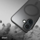 Die schwarze Schutzhülle für das Apple iPhone 16 Plus bietet idealen Schutz und ein modernes Design. Mit ihrer robusten Bauweise und dem eleganten Look bleibt Ihr Gerät stilvoll und sicher. Perfekt für den täglichen Gebrauch!