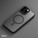 Die schwarze Schutzhülle für das Apple iPhone 16 Pro Max bietet optimalen Schutz und ein stilvolles Design. Mit präzisen Ausschnitten für alle Funktionen und einer praktischen MagSafe-Kompatibilität ist sie ideal für den modernen Nutzer. Schütze dein Handy stilvoll und zuverlässig!