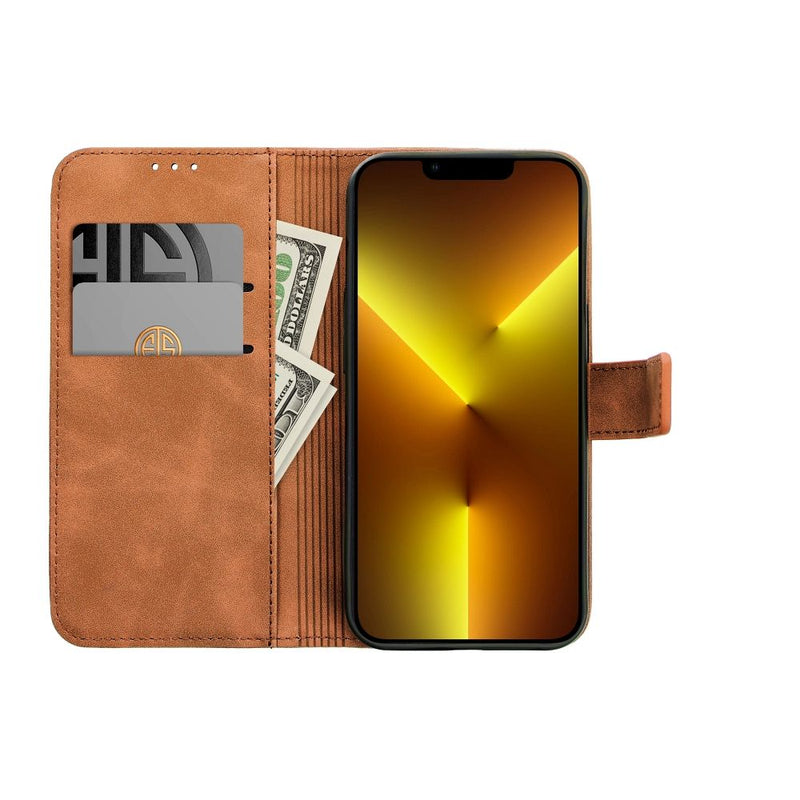 Optimieren Sie Ihr Samsung Galaxy A56 mit dem TENDER Holster aus Kunstleder. Es bietet Rundumschutz, magnetische Verschlussklappe und praktische Fächer für Unterlagen und Bargeld. Ideal zum Filme schauen in TV-Stand-Position!