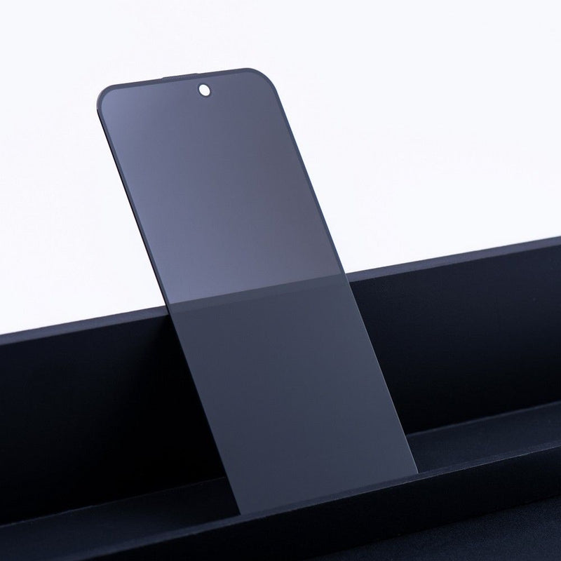Optimaler Displayschutz: Das ESD Privacy Premium Panzerglas für das Xiaomi Redmi Note 13 Pro 5G bietet robuste Sicherheit mit stilvollem Schwarzfinish. Erleichterte Montage für langanhaltenden Schutz vor Kratzern und Stößen.