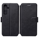 Schütze dein Motorola Moto G04, Moto G24 oder Moto E14 mit dieser eleganten schwarzen Schutzhülle. Sie bietet nicht nur optimalen Schutz vor Stößen und Kratzern, sondern verleiht deinem Smartphone auch einen stilvollen Look. Perfekte Passform und praktische Funktionen machen sie zum idealen Begleiter im Alltag.