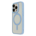 Die schützende Schutzhülle für das Apple iPhone 15 Plus in Blau bietet nicht nur eleganten Stil, sondern auch optimale Sicherheit. Mit ihrem modernen Design und der praktischen MagSafe-Funktion ist sie die perfekte Kombination aus Schutz und Funktionalität.