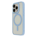 Die schützende Schutzhülle für das Apple iPhone 15 Plus in Blau bietet nicht nur eleganten Stil, sondern auch optimale Sicherheit. Mit ihrem modernen Design und der praktischen MagSafe-Funktion ist sie die perfekte Kombination aus Schutz und Funktionalität.