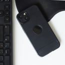 Schützen Sie Ihr Xiaomi Redmi A3 4G (Global) stilvoll mit der Simple Black-Hülle. Diese schicke TPU-Hülle bietet optimalen Schutz vor Stößen, Kratzern und Brüchen. Die matte Oberfläche und griffige Konstruktion sorgen für Eleganz und Komfort. Perfekt für jeden Alltag!