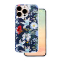 Die blaue Schutzhülle für das Apple iPhone 15 Pro besticht durch ihr florales Design, das nicht nur für Stil sorgt, sondern auch optimalen Schutz bietet. Ideal für diejenigen, die ihr Smartphone modisch und gleichzeitig sicher aufbewahren möchten.