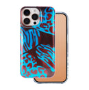 Die farbenfrohe Schutzhülle für das Apple iPhone 15 Pro bietet nicht nur einen stylischen Look, sondern auch ausgezeichneten Schutz. Mit ihrem einzigartigen Muster aus lebhaften Farben wird Ihr Smartphone zum Blickfang. Ideal für alle, die Funktionalität und Design lieben!