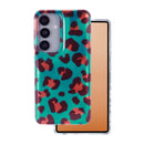 Entdecken Sie das Tierdruck-Cover für das Samsung Galaxy S25! Stilvoller Schutz mit einzigartigem, perlmuttartigem Design und Glitzerfinish. Erhöhte Kamerarahmen schützen vor Kratzern. Machen Sie Ihr Smartphone zum Blickfang und sichern Sie es optimal!