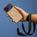 Entdecken Sie das Frame Thin Mag für Ihr Apple iPhone 17 Pro und iPhone 18 Pro! Mit robustem PC, flexiblem TPU-Rahmen und integriertem 1800 GS Magnet für MagSafe-Zubehör bietet es optimalen Schutz und elegantes Design. Jetzt im Trend!