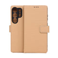 Entdecken Sie das Smart Triangle Case für Ihr Samsung Galaxy S26 Ultra! Diese elegante Hülle bietet optimalen Schutz vor Kratzern und Stößen. Mit drei Kartenfächern und einem modernen Design ist sie perfekt für unterwegs. Stil und Sicherheit vereint!