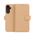 Schützen Sie Ihr Samsung Galaxy A36 5G oder A56 5G stilvoll mit dem Smart Triangle Case. Diese elegante Hülle bietet nicht nur Kratzfestigkeit, sondern auch drei Kartenfächer und einen praktischen Magnetverschluss. Ideal für modernen Lifestyle!