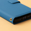 Die Schutzhülle für das Honor 600 / 600 Pro ist nicht nur stilvoll in einem sanften Blauton, sondern bietet auch optimalen Schutz vor Kratzern und Stößen. Mit einem schlanken Design und einer praktischen Klappe vereint sie Funktionalität und Eleganz. Ideal für alle, die ihr Smartphone sicher aufbewahren möchten.