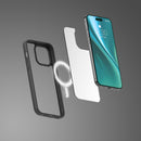 Stylisch und schützend – die schwarze Schutzhülle für das Apple iPhone 14 bietet optimalen Schutz und ein elegantes Design. Mit ihrem modernen Look und der Kompatibilität zu MagSafe ist sie die perfekte Wahl für dein Gerät.