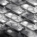 Schlichte Eleganz trifft auf Schutz: Die schwarze Schutzhülle für das Apple iPhone 17 verbindet modernes Design mit optimalem Schutz. Besonders die integrierte MagSafe-Technologie ermöglicht ein müheloses Laden und Zubehörwechsel. Ideal für alle, die Stil und Funktionalität schätzen!