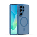 Die Handytasche für das Samsung Galaxy S26 Ultra vereint stilvolles Design mit optimalem Schutz. Sie bietet eine passgenaue Passform, schützt vor Stößen und Kratzern und verfügt über eine praktische Halterung für Zubehör. Perfekt für alle, die ihr Handy sicher und modisch aufbewahren möchten.
