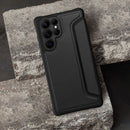 Schütze dein Samsung Galaxy A35 5G stilvoll mit der schwarzen Handytasche V3. Diese elegante Hülle bietet nicht nur robusten Schutz vor Stößen und Kratzern, sondern besticht auch durch ihr schlankes, modernes Design mit einer strukturierten Oberfläche für zusätzlichen Grip.
